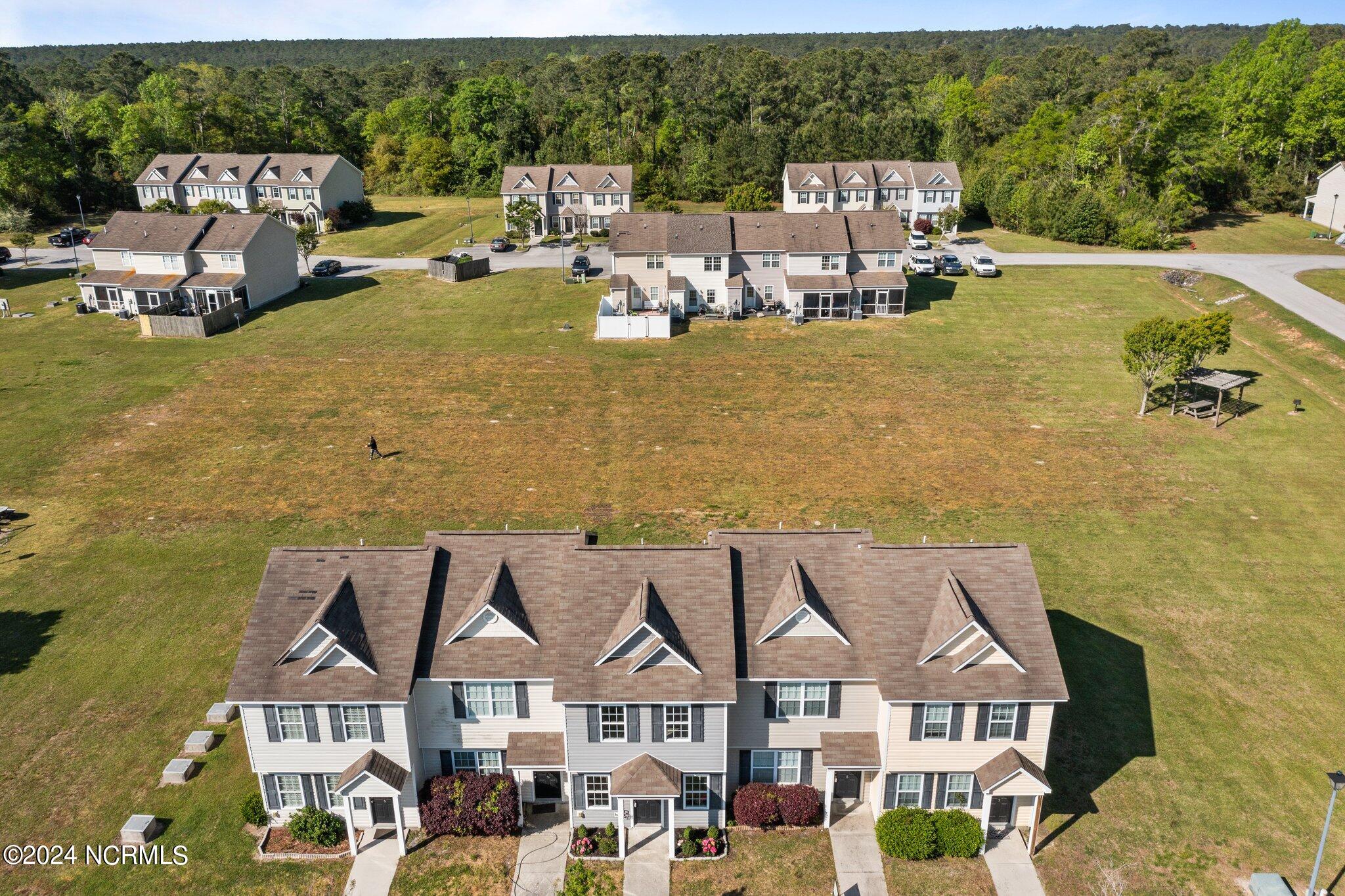 200 Lanieve Court, Unit 7 Hubert, NC 28539 - Photo 17 of 20 11-web-or-mls-DJI_0933