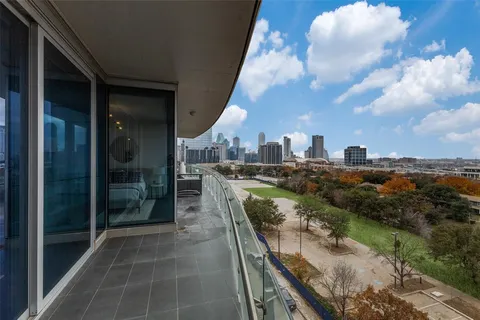 $1,399,000 | 3130 North Harwood Street, Unit 801, Dallas, TX 75201