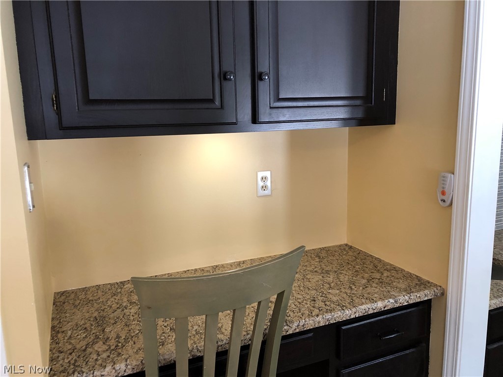 24610 Maple Ridge Road Westlake, OH 44145 - Photo 15 of 34 Gallery Image 15