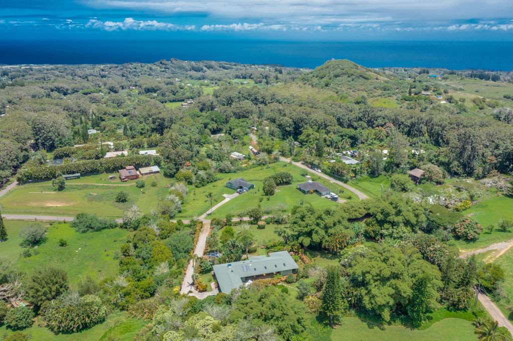 60 Koolau Road Haiku, HI 96708 - Photo 1 of 30