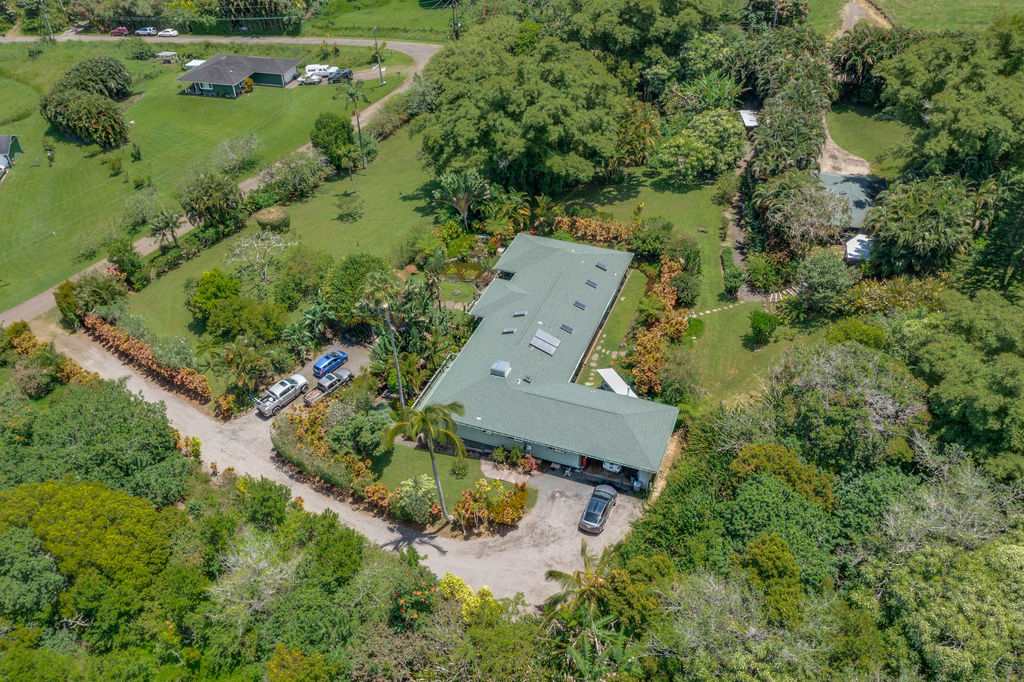 60 Koolau Road Haiku, HI 96708 - Photo 2 of 30