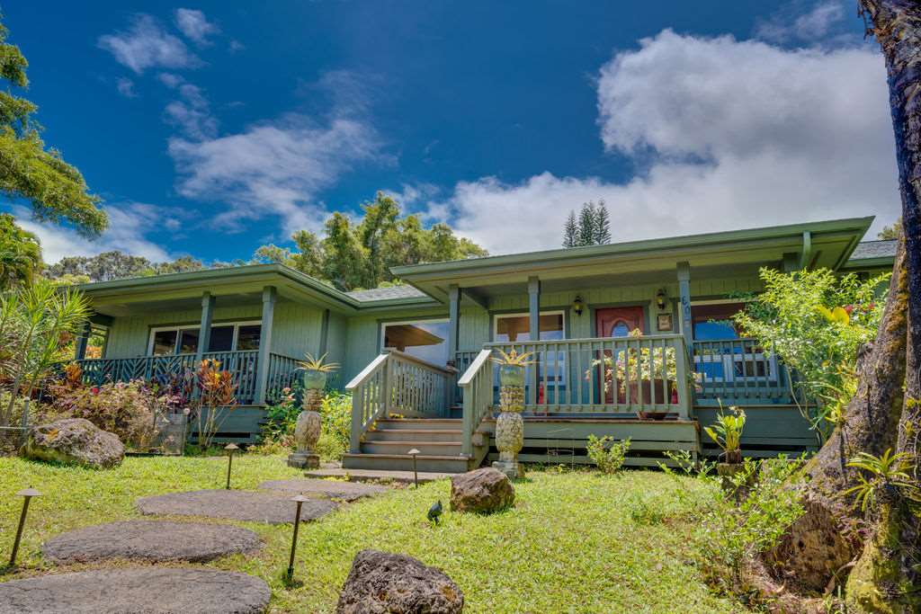 60 Koolau Road Haiku, HI 96708 - Photo 3 of 30