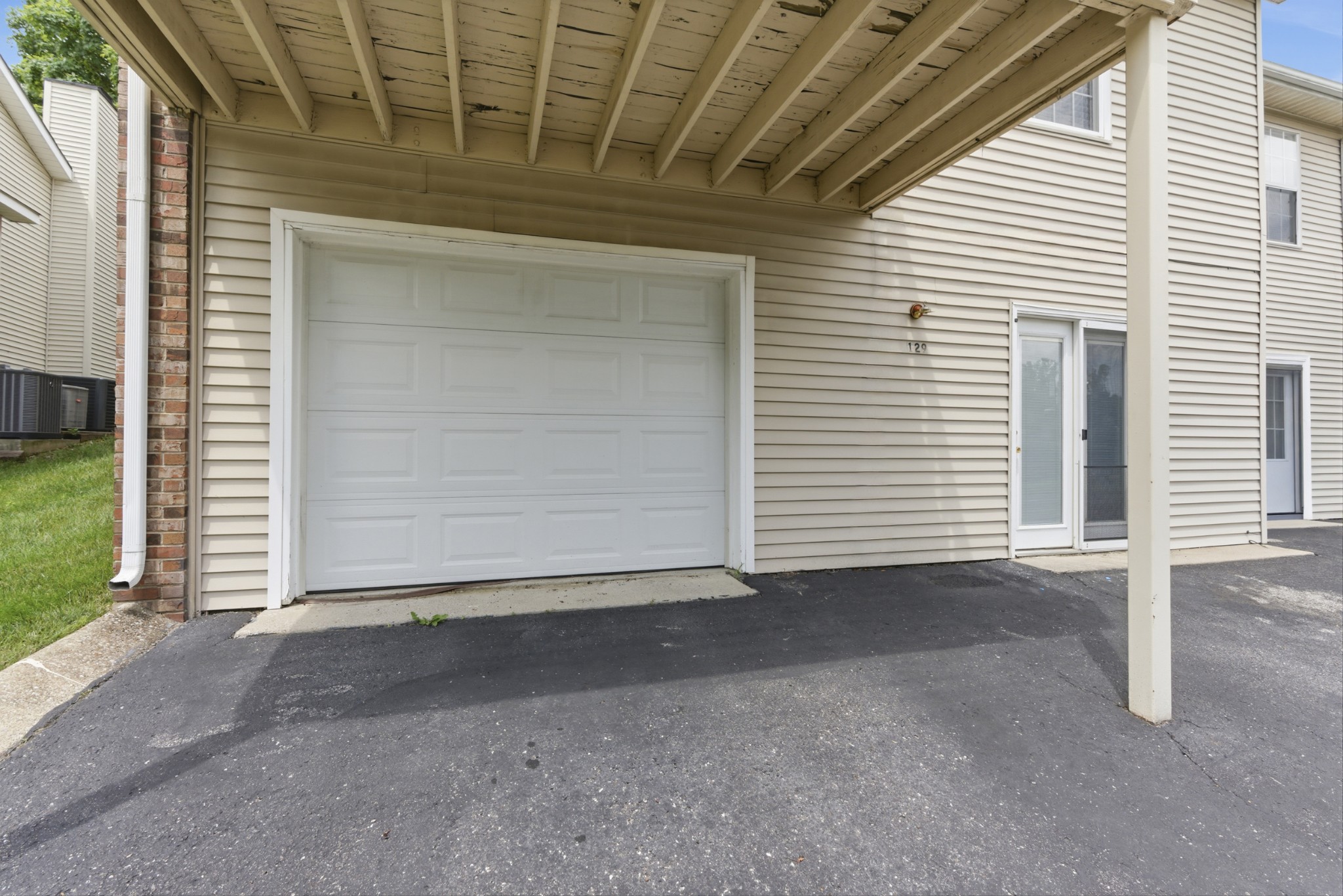 129 Pepper Ridge Circle Antioch, TN 37013 - Photo 26 of 32 Gallery Image 26