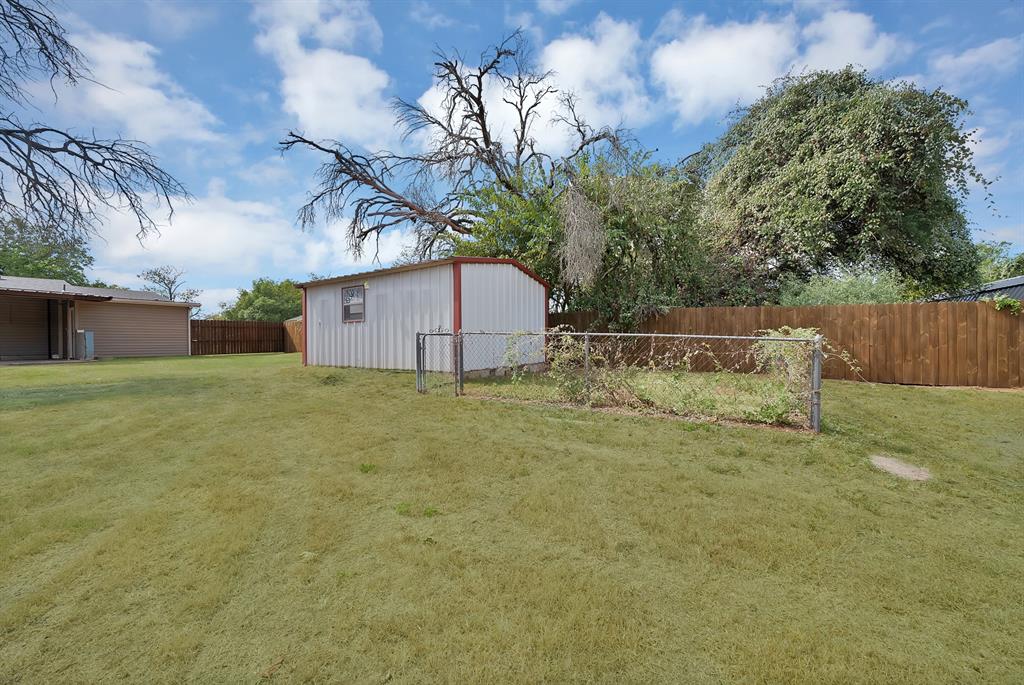 116 Westline Road Azle, TX 76020 - Photo 32 of 39 Gallery Image 32
