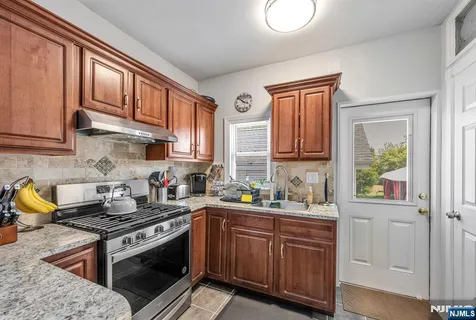 $675,000 | 50 Chestnut Street, Belleville, NJ 07109