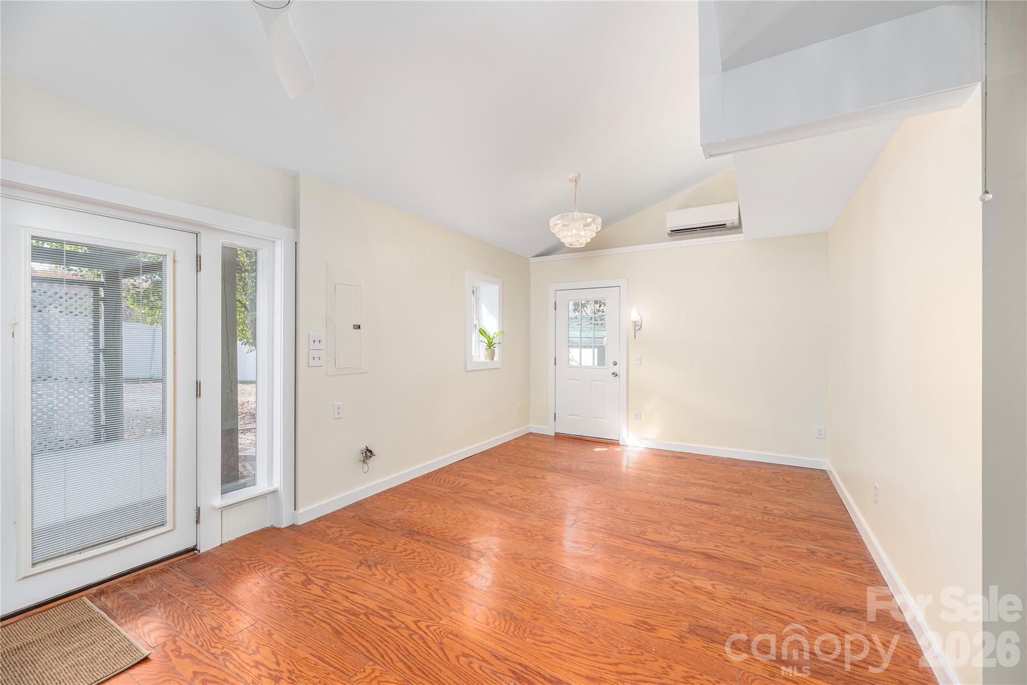 223 Davidson Road Swannanoa, NC 28778 - Photo 14 of 31 Gallery Image 14
