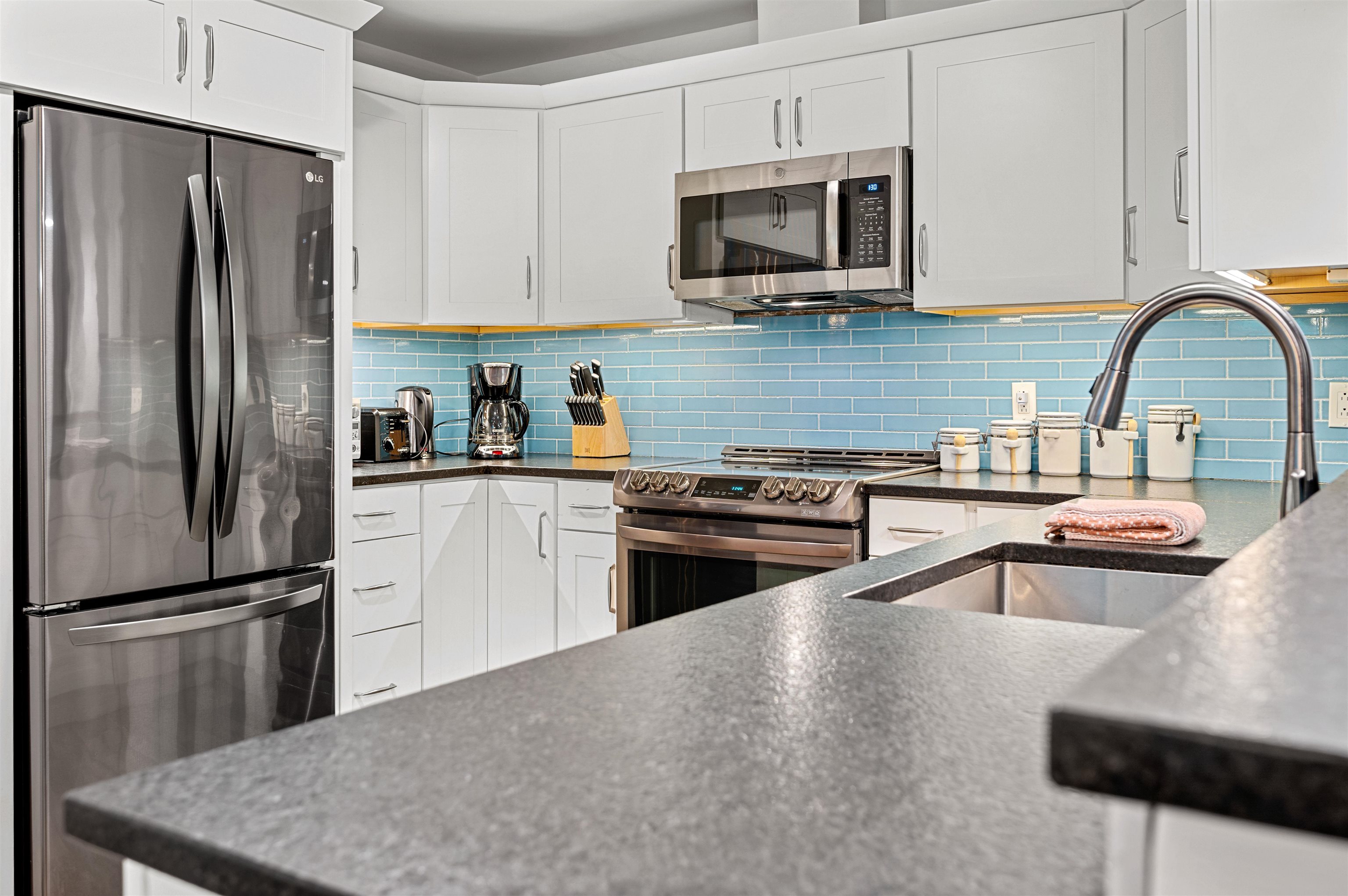 3209 German Flats Road, Unit 2 Warren, VT 05674 - Photo 12 of 42