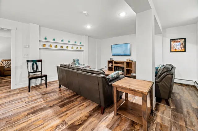 $850,000 | 3209 German Flats Road, Unit 2, Warren, VT 05674