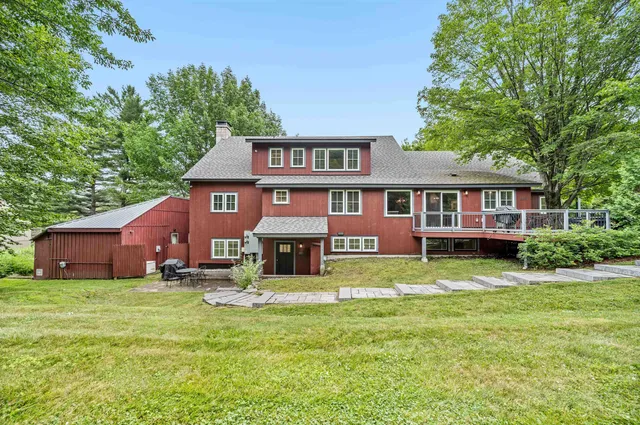 $850,000 | 3209 German Flats Road, Unit 2, Warren, VT 05674