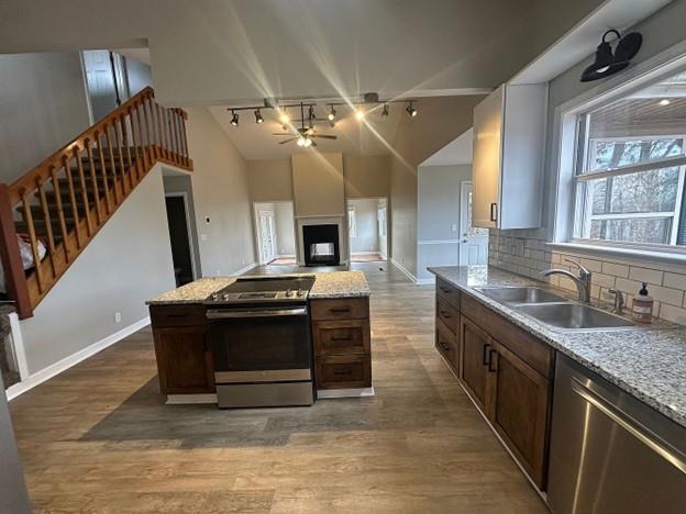 3492 Point View Circle Gainesville, GA 30506 - Photo 8 of 67 a kitchen with stainless steel appliances granite countertop a stove and a sink