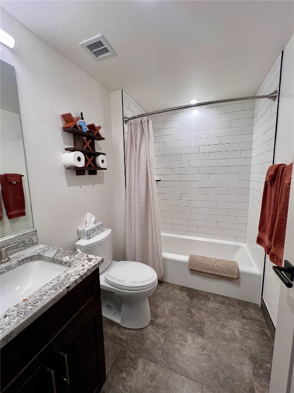 52 6th Street, Unit A4 Silverthorne, CO 80498 - Photo 10 of 15 a bathroom with a sink a toilet and a bathtub