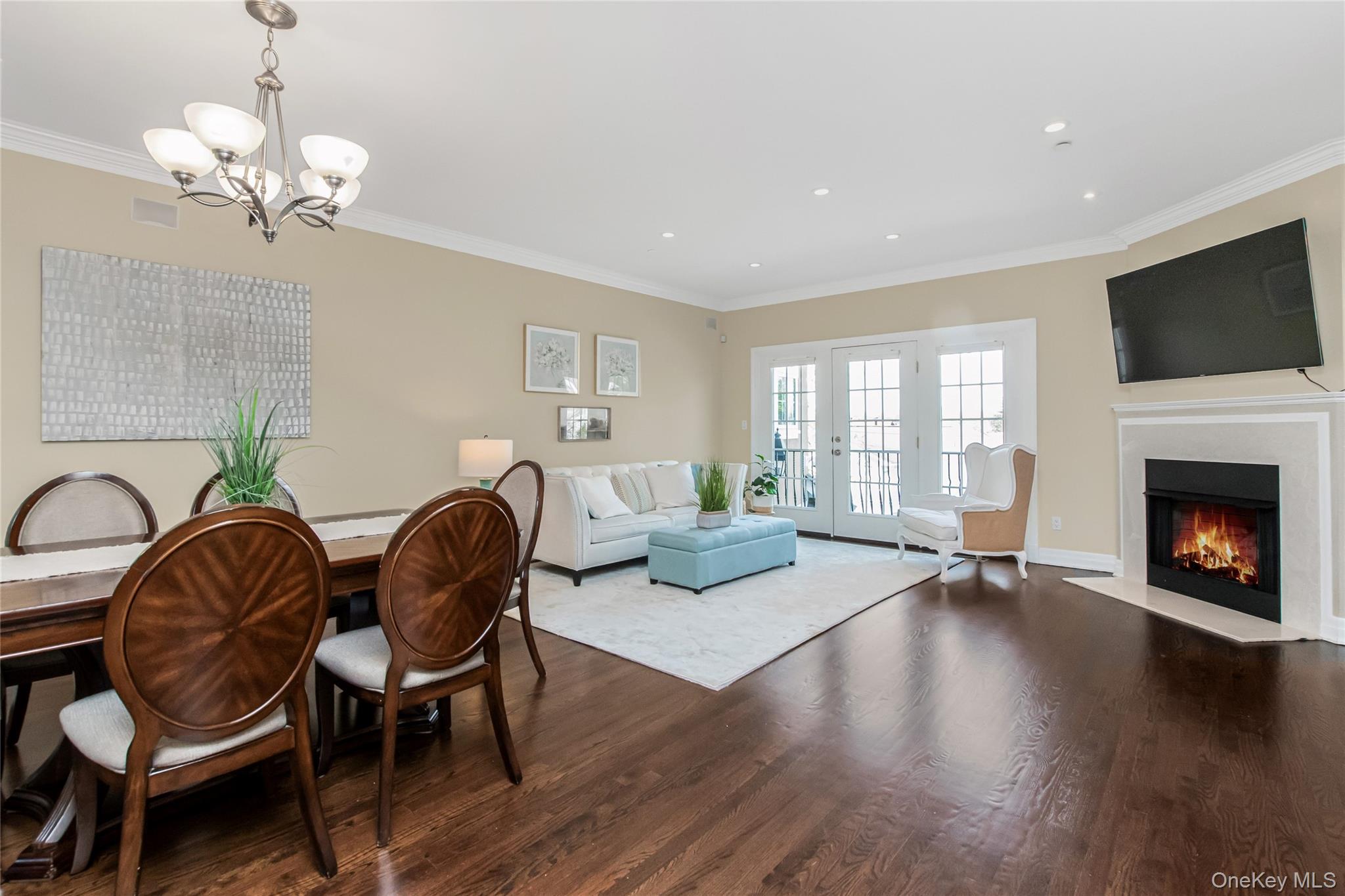80 Old Boston Post Road, Unit 2 New Rochelle, NY 10801 - Photo 2 of 28