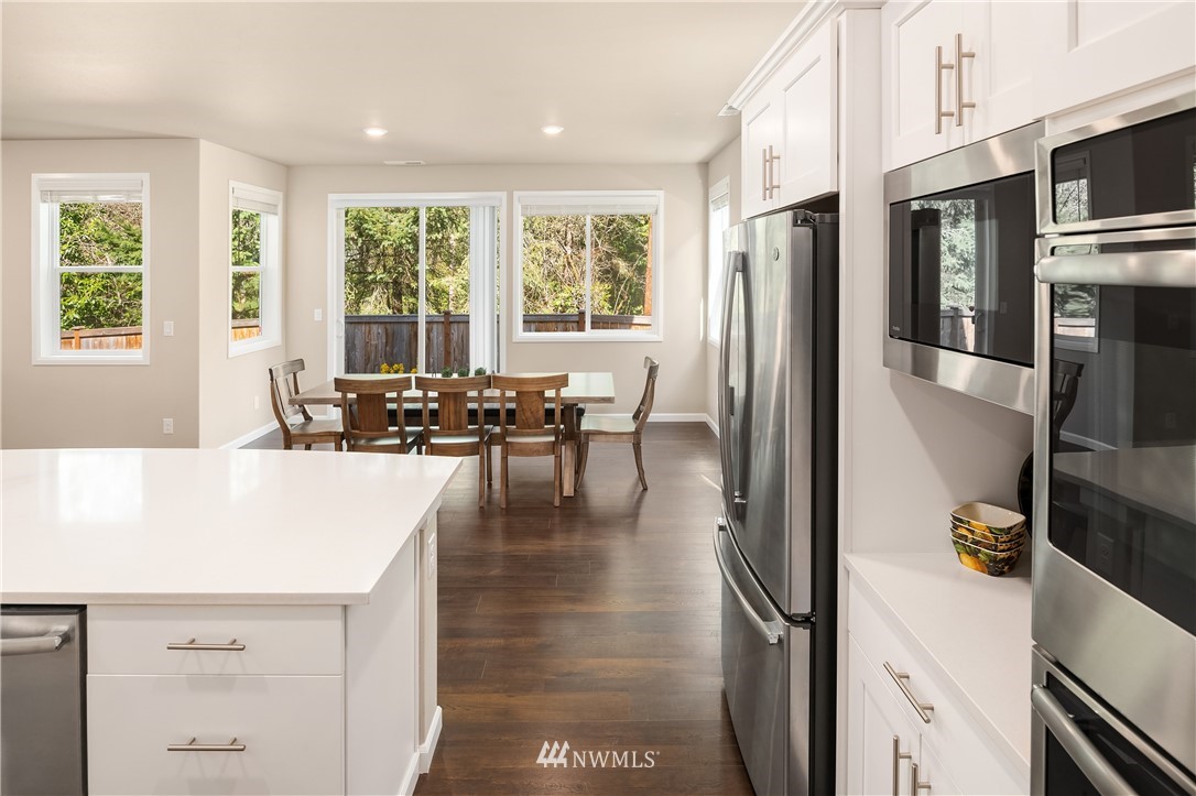 205 178th Street Southeast Bothell, WA 98012 - Photo 11 of 31