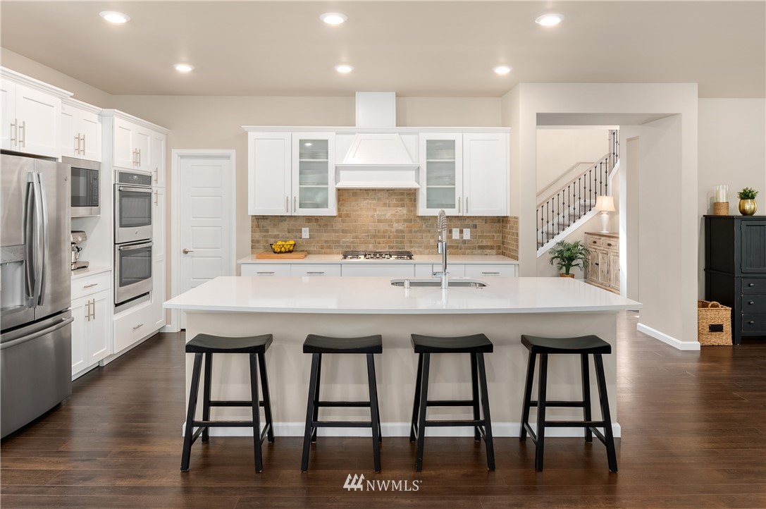 205 178th Street Southeast Bothell, WA 98012 - Photo 3 of 31