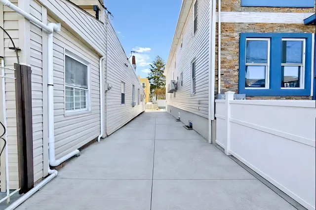 a view of front door of house