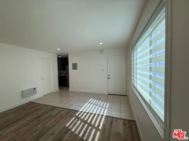 $2,200 | 2400 Vanderbilt Lane, Unit 2402D, Redondo Beach, CA 90278