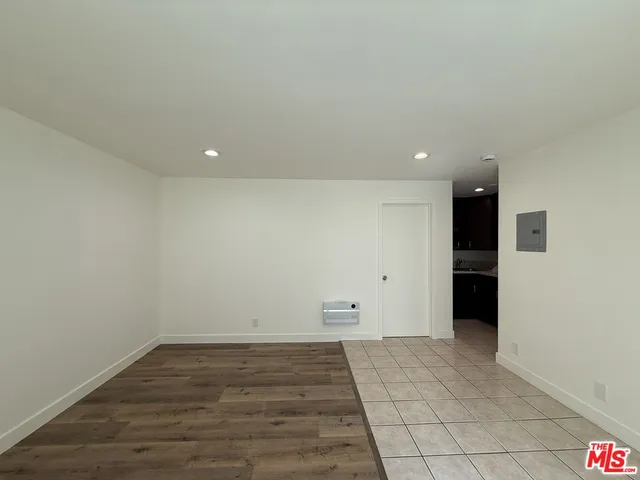 $2,200 | 2400 Vanderbilt Lane, Unit 2402D, Redondo Beach, CA 90278