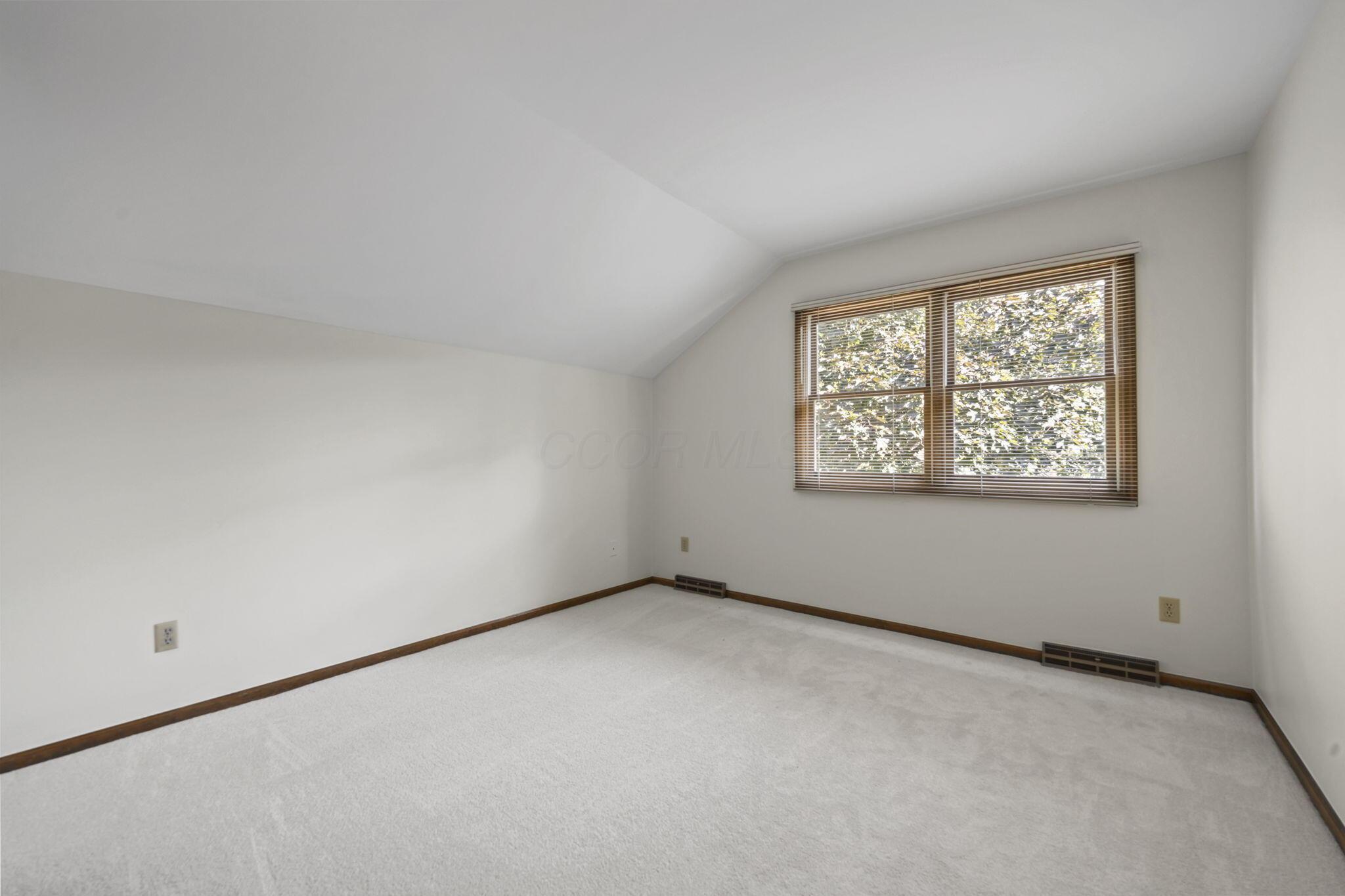 2213 Partlow Drive Columbus, OH 43220 - Photo 33 of 59