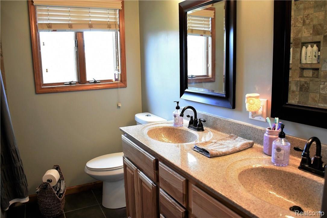 9011 Noblet Road Davison, MI 48423 - Photo 30 of 35 DSC_0980.JPG