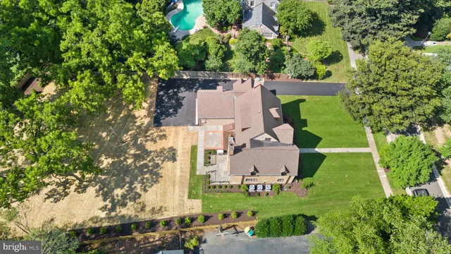 $1,875,000 | 909 Augusta Road, Wilmington, DE 19807