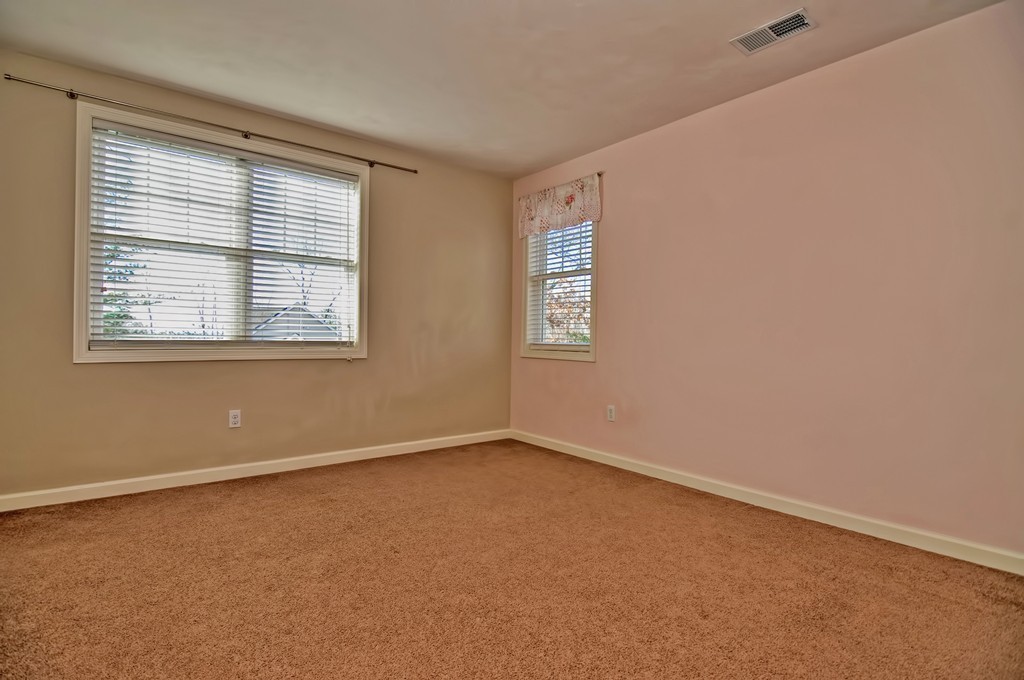 6 Ridge Road Wrentham, MA 02093 - Photo 26 of 28 Gallery Image 26