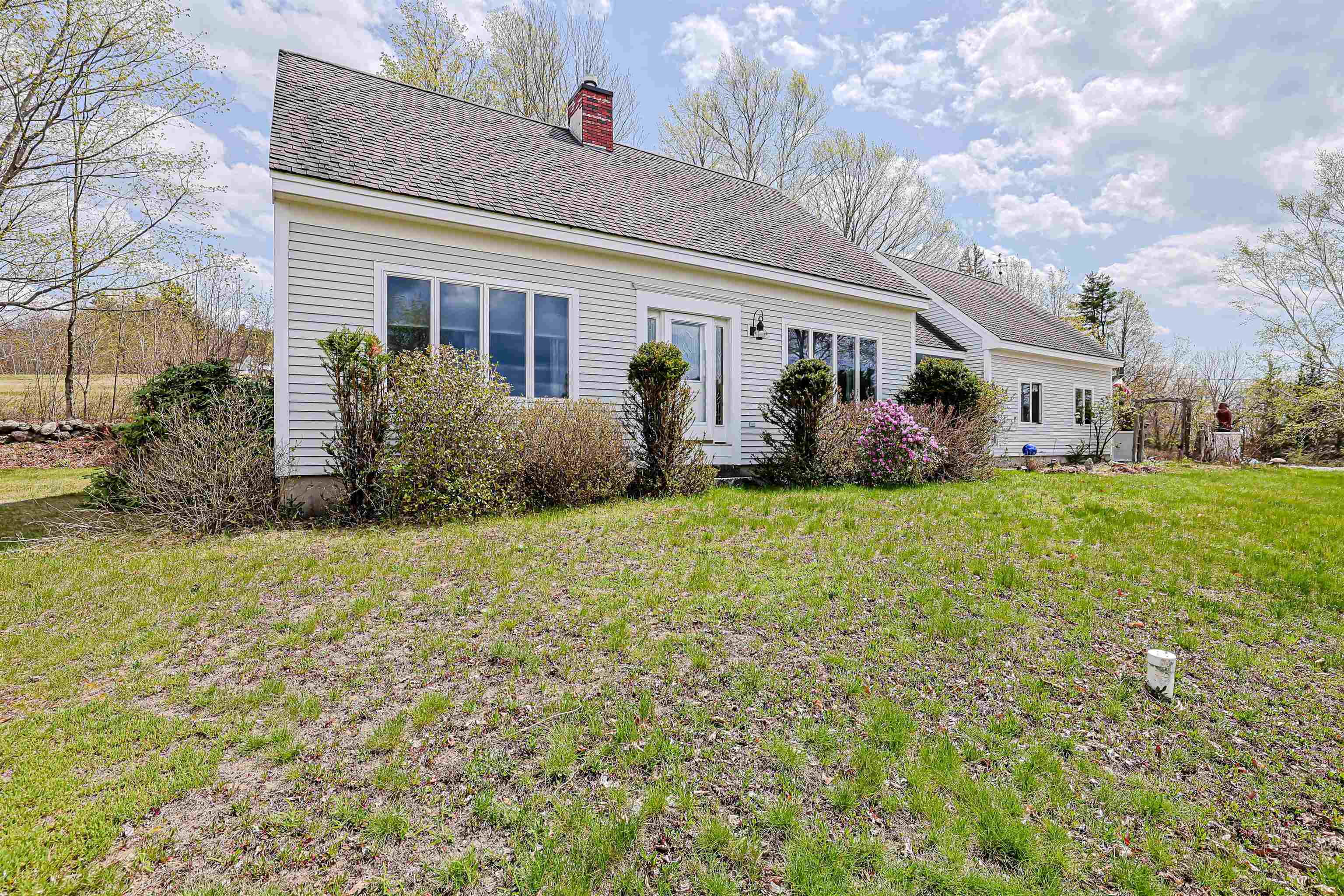 267 Kearsarge Mountain Road Wilmot, NH 03287 - Photo 2 of 46