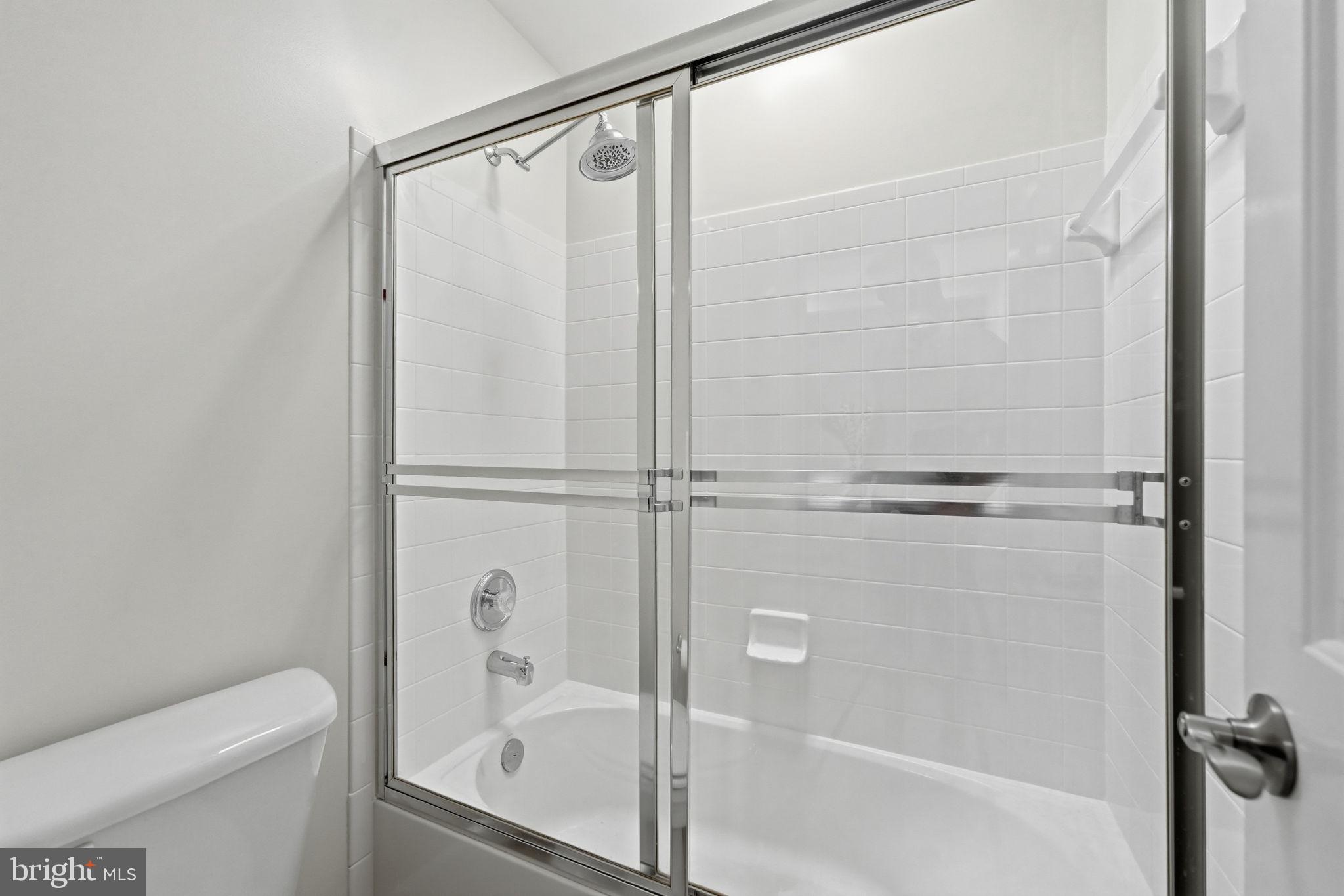 14261 Clubhouse Road Gainesville, VA 20155 - Photo 49 of 102 Gallery Image 49