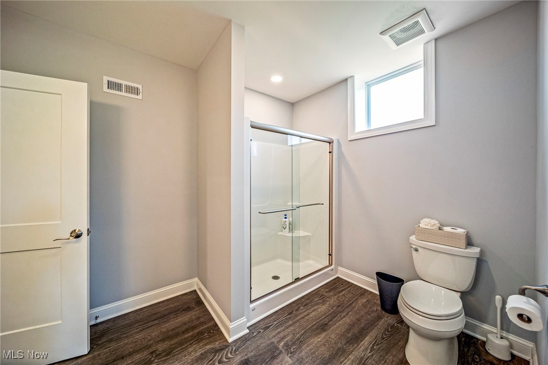 6490 South Cobblestone Road Cleveland, OH 44143 - Photo 26 of 38 Lower Level 3RD Full Bath