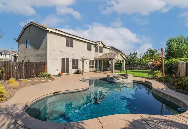 $939,000 | 1988 McClellan Lane, Lincoln, CA 95648