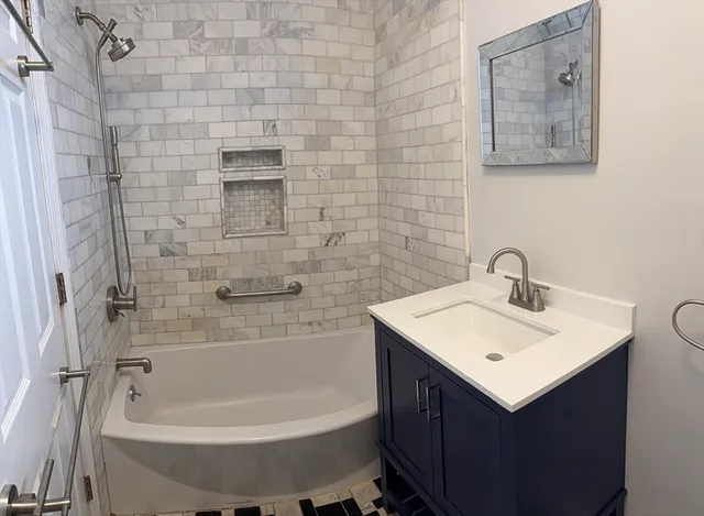 $529,000 | 40 Crescent Avenue, Unit 3, Chelsea, MA 02150