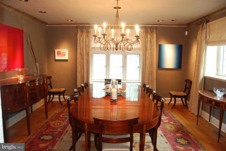 108 St Dunstans Road Baltimore, MD 21212 - Photo 13 of 25 Dining Room