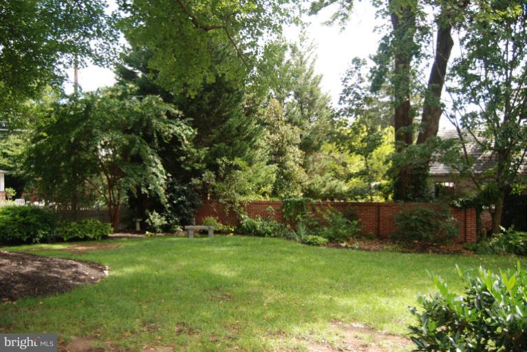 108 St Dunstans Road Baltimore, MD 21212 - Photo 22 of 25 Exterior (General)