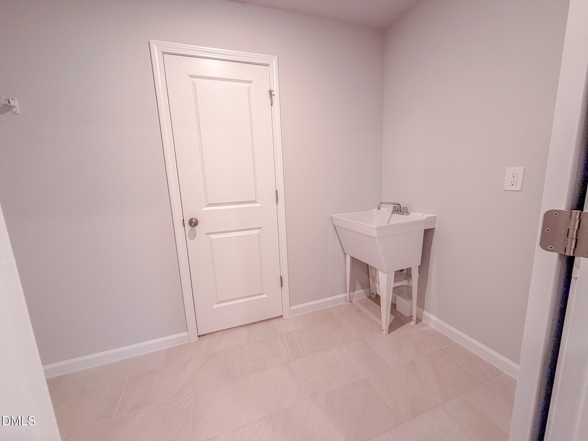 460 Beacon Hl Road Lillington, NC 27546 - Photo 36 of 48 a view of a room with table and chair