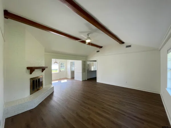 $2,500 | 15021 Hillview Road, Tyler, TX 75703