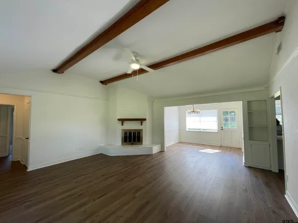 $2,500 | 15021 Hillview Road, Tyler, TX 75703