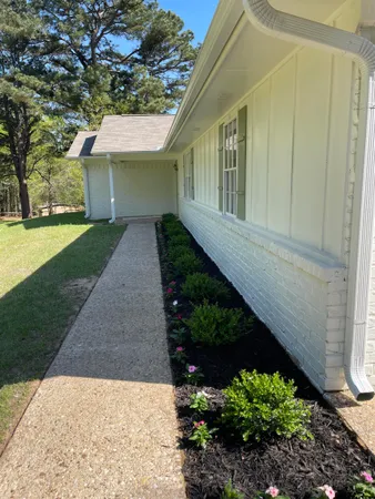 $2,500 | 15021 Hillview Road, Tyler, TX 75703