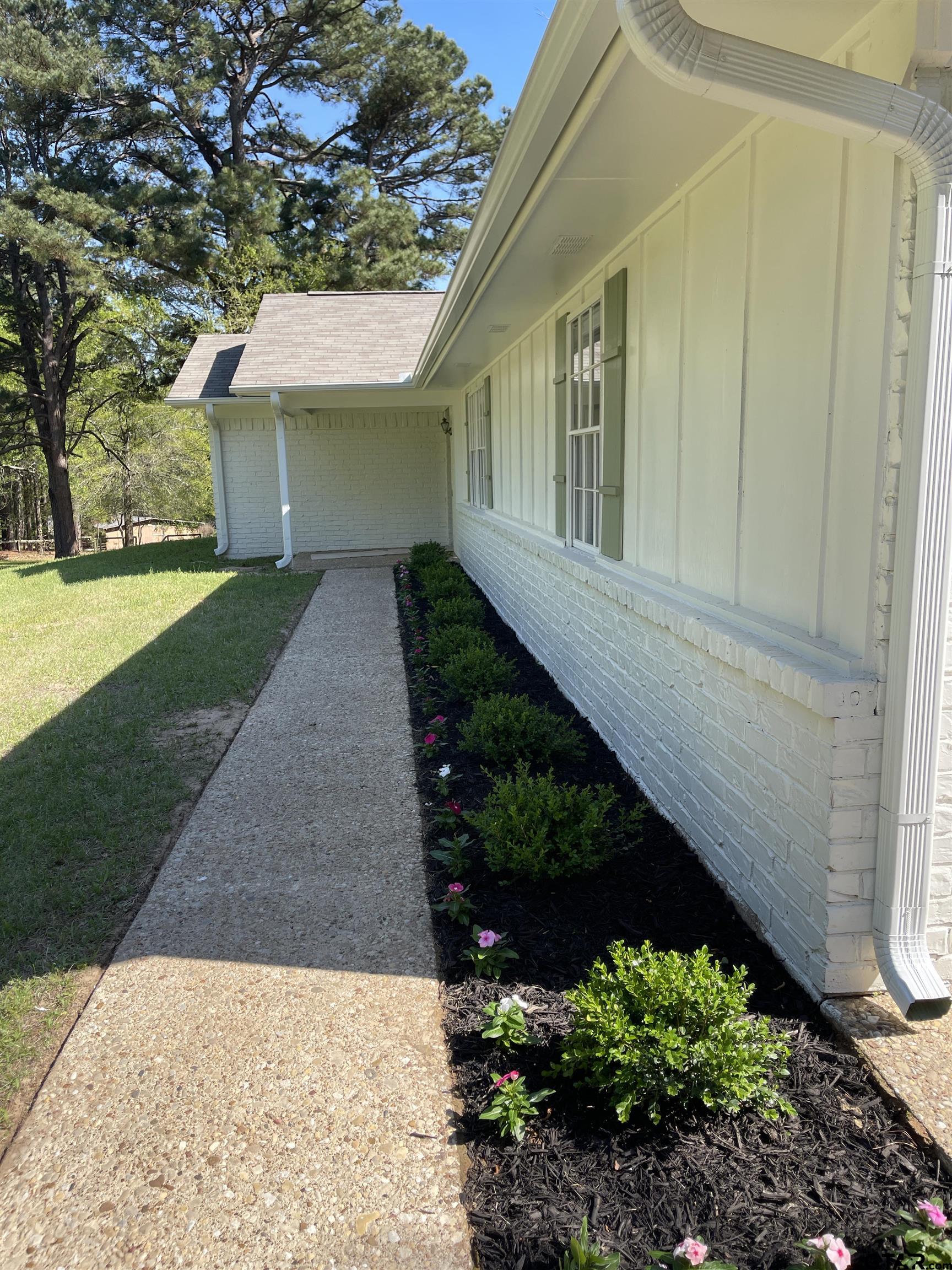 15021 Hillview Road Tyler, TX 75703 - Photo 2 of 41