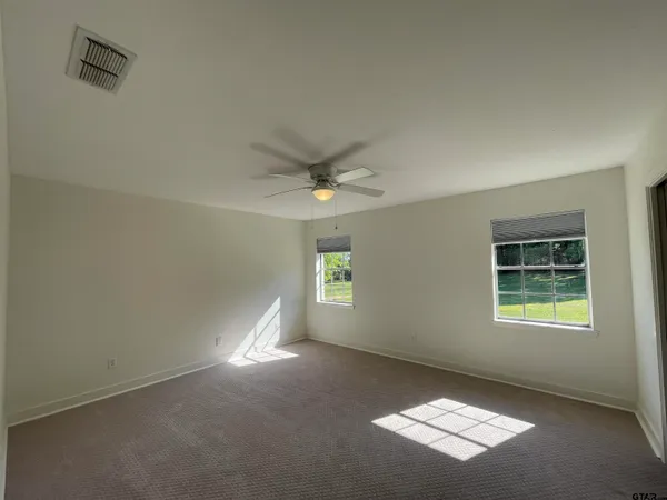 $2,500 | 15021 Hillview Road, Tyler, TX 75703