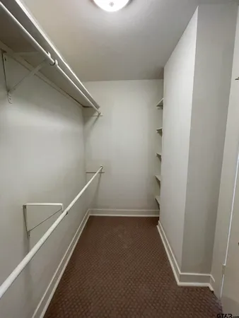 $2,500 | 15021 Hillview Road, Tyler, TX 75703