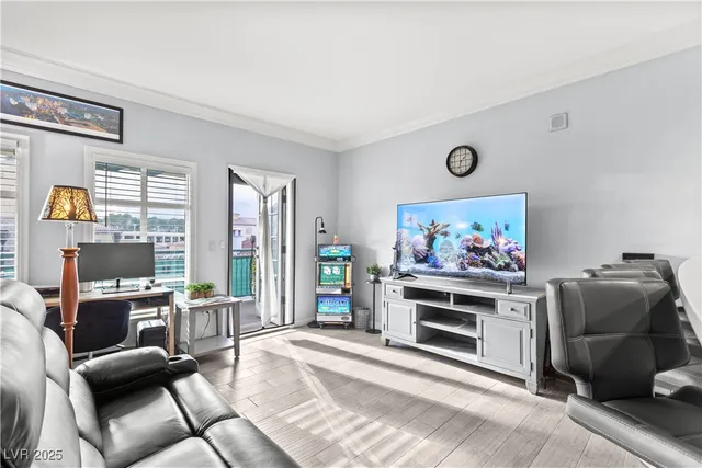 $240,000 | 30 Strada Di Villaggio, Unit 413, Henderson, NV 89011