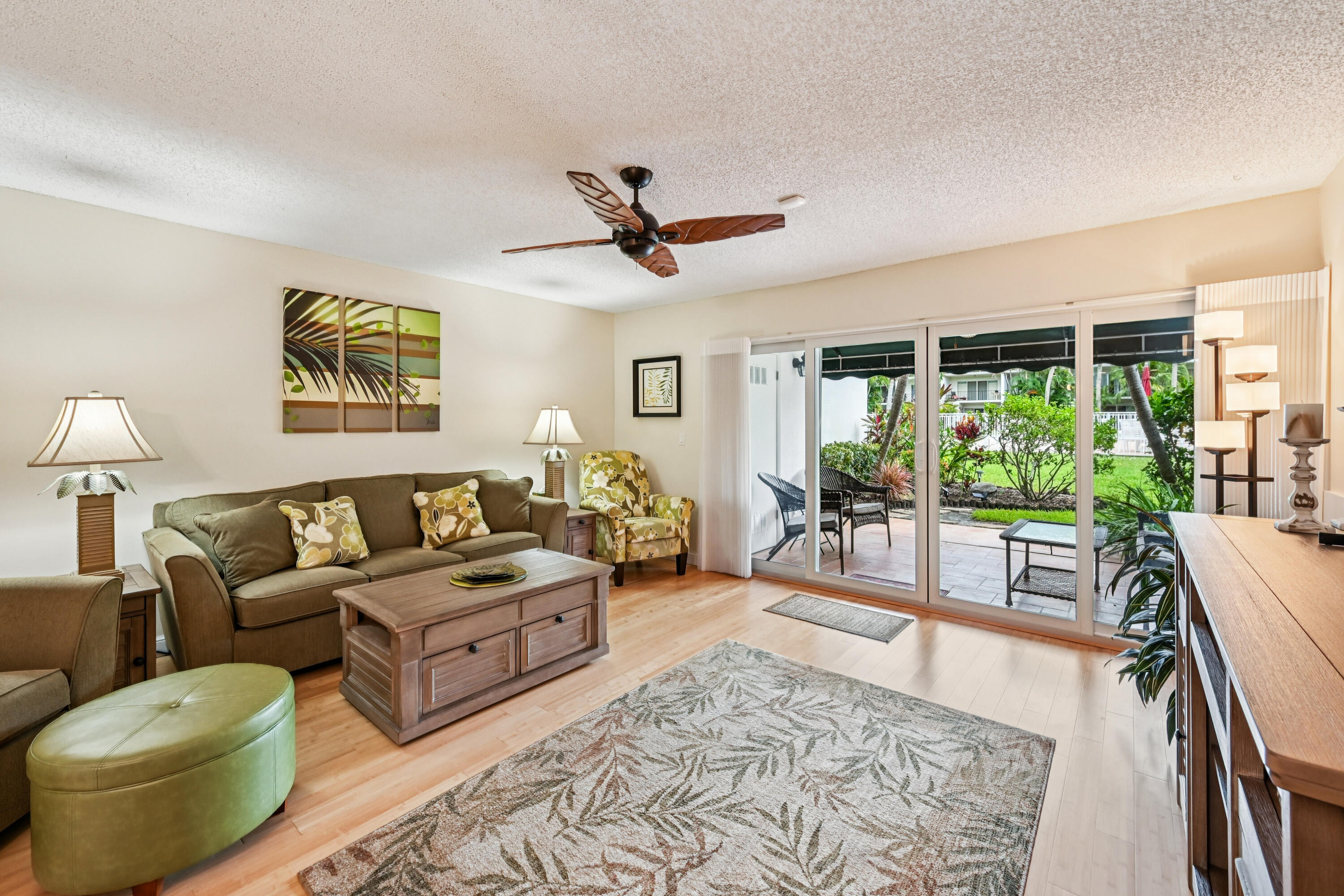 398 Golfview Road, Unit G North Palm Beach, FL 33408 - Photo 1 of 48 1-Living Area