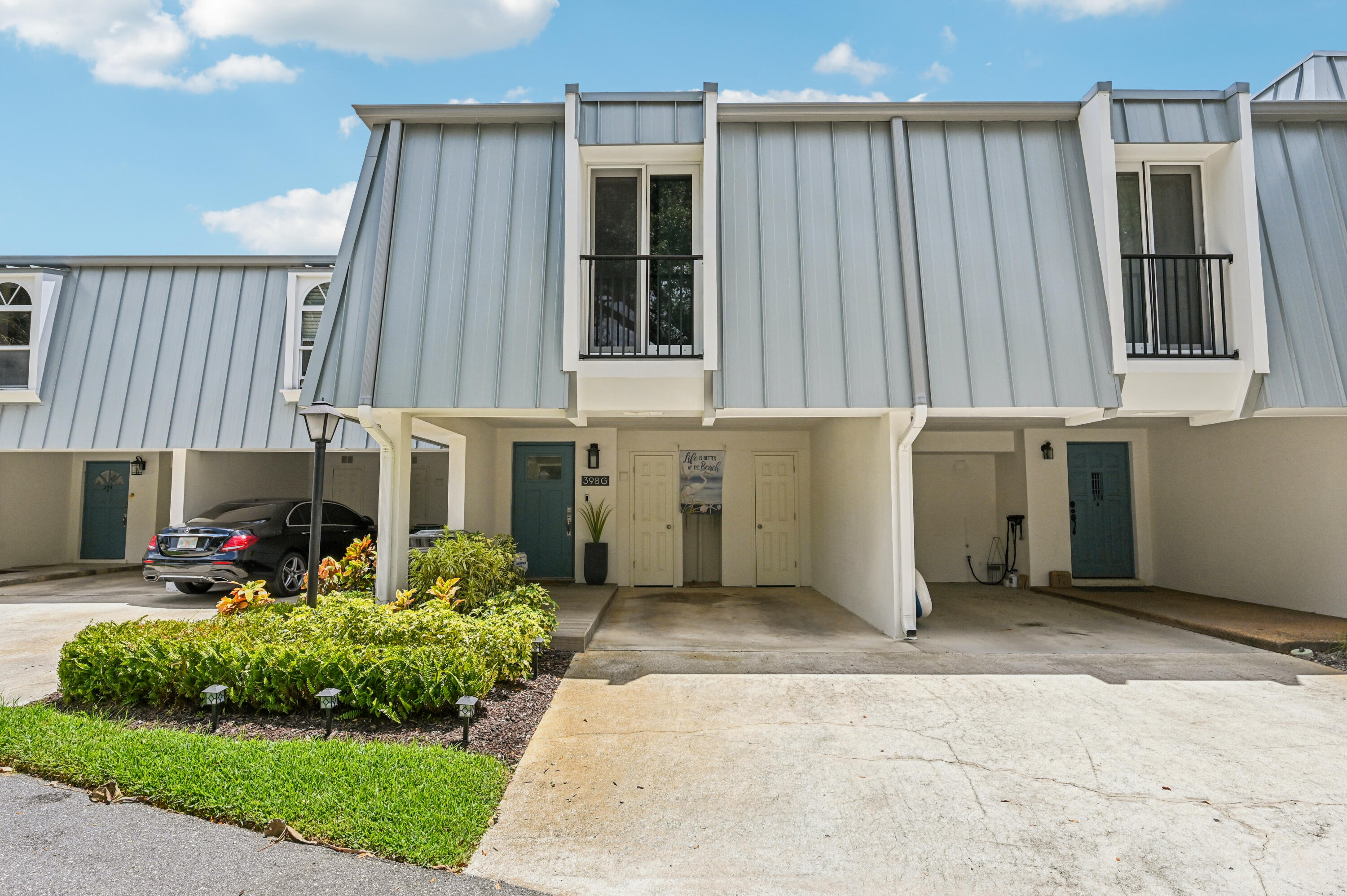 398 Golfview Road, Unit G North Palm Beach, FL 33408 - Photo 2 of 48 2-Front Entry