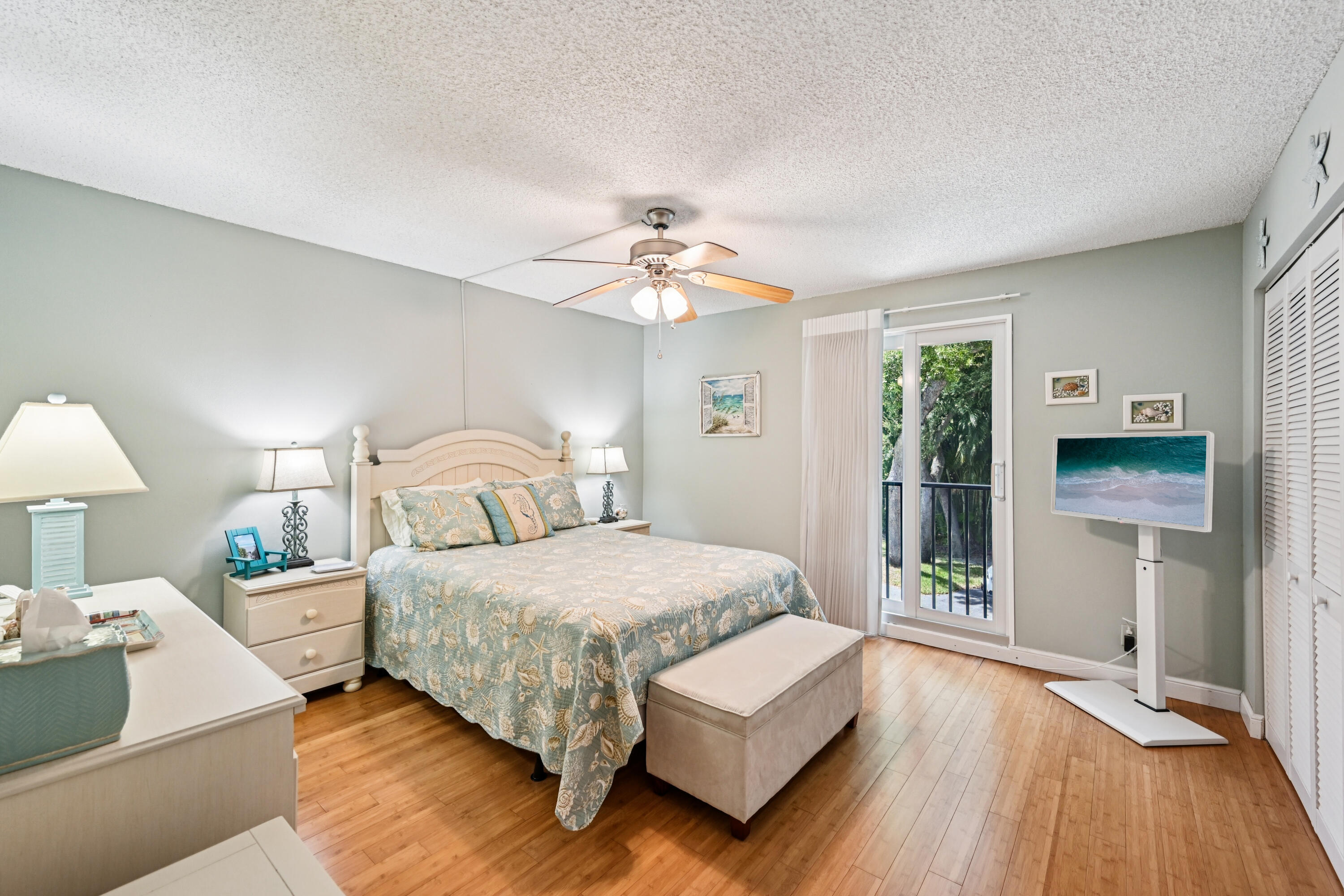 398 Golfview Road, Unit G North Palm Beach, FL 33408 - Photo 18 of 48 21-2nd BR