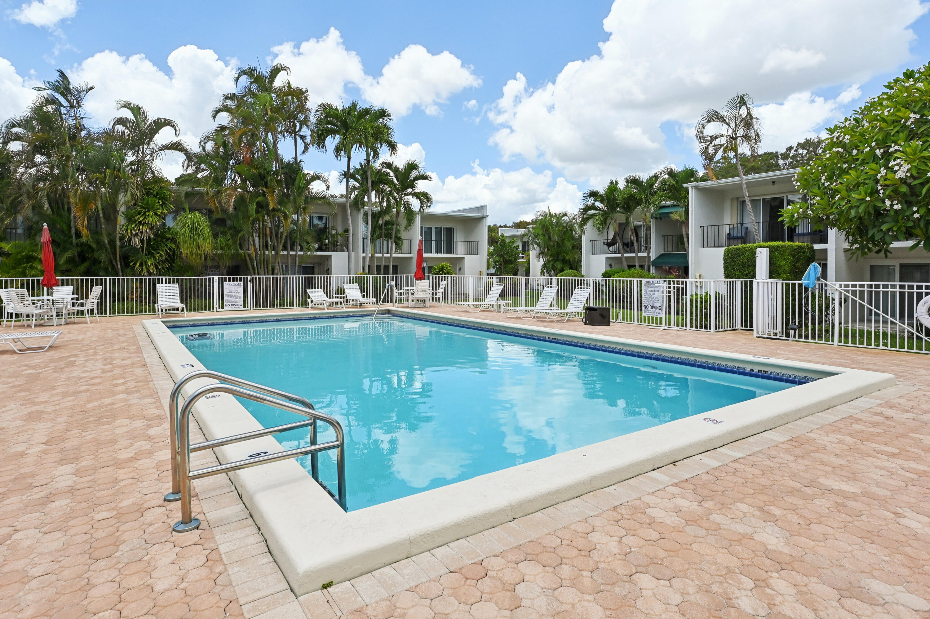 398 Golfview Road, Unit G North Palm Beach, FL 33408 - Photo 27 of 48 30-Pool