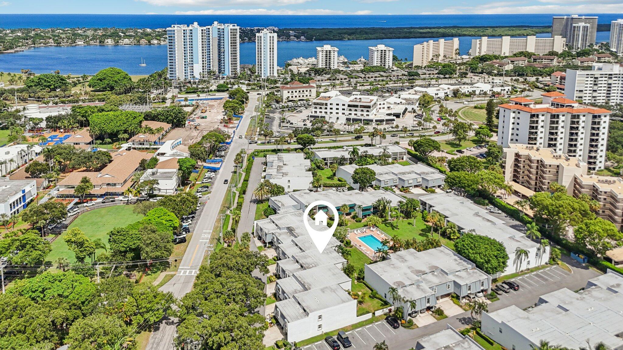 398 Golfview Road, Unit G North Palm Beach, FL 33408 - Photo 38 of 48 41-Prime Community Location
