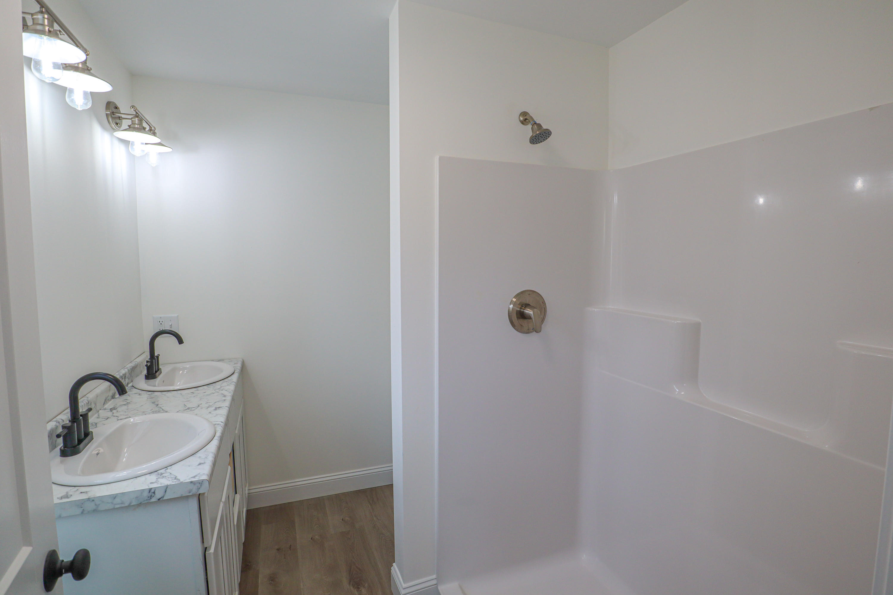 33-lot 4) 33-lot 4) Clark Road Kenduskeag, ME 04450 - Photo 19 of 29 Primary Bath