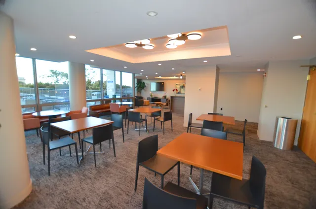 $2,600 | 1235 South Prairie Avenue, Unit 3206, Chicago, IL 60605