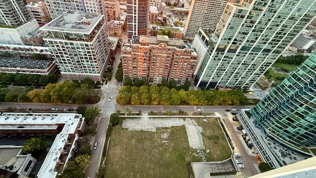 $2,600 | 1235 South Prairie Avenue, Unit 3206, Chicago, IL 60605