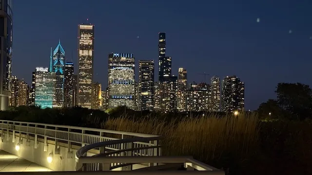 $2,600 | 1235 South Prairie Avenue, Unit 3206, Chicago, IL 60605