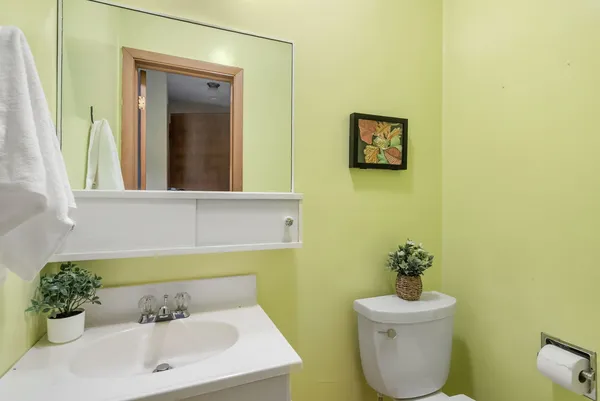 $314,900 | 2625 Fairhaven Road, Davenport, IA 52803